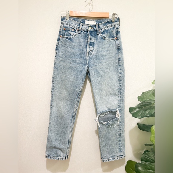 Topshop Denim - Top shop editor crop straight denim acid wash high rise button fly